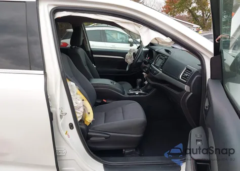 2018 Toyota Highlander Le из США, поврежденный, VIN 5TDZARFH5JS038876